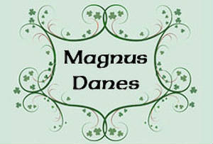 januarycenterfoldmagnusdanes.jpg